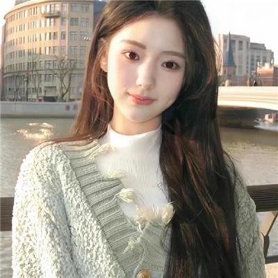 窗外是蓝星封面